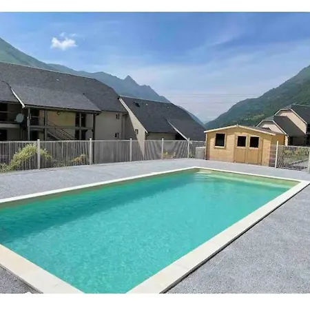 Rdc - Luz-st-sauveur Apartmán